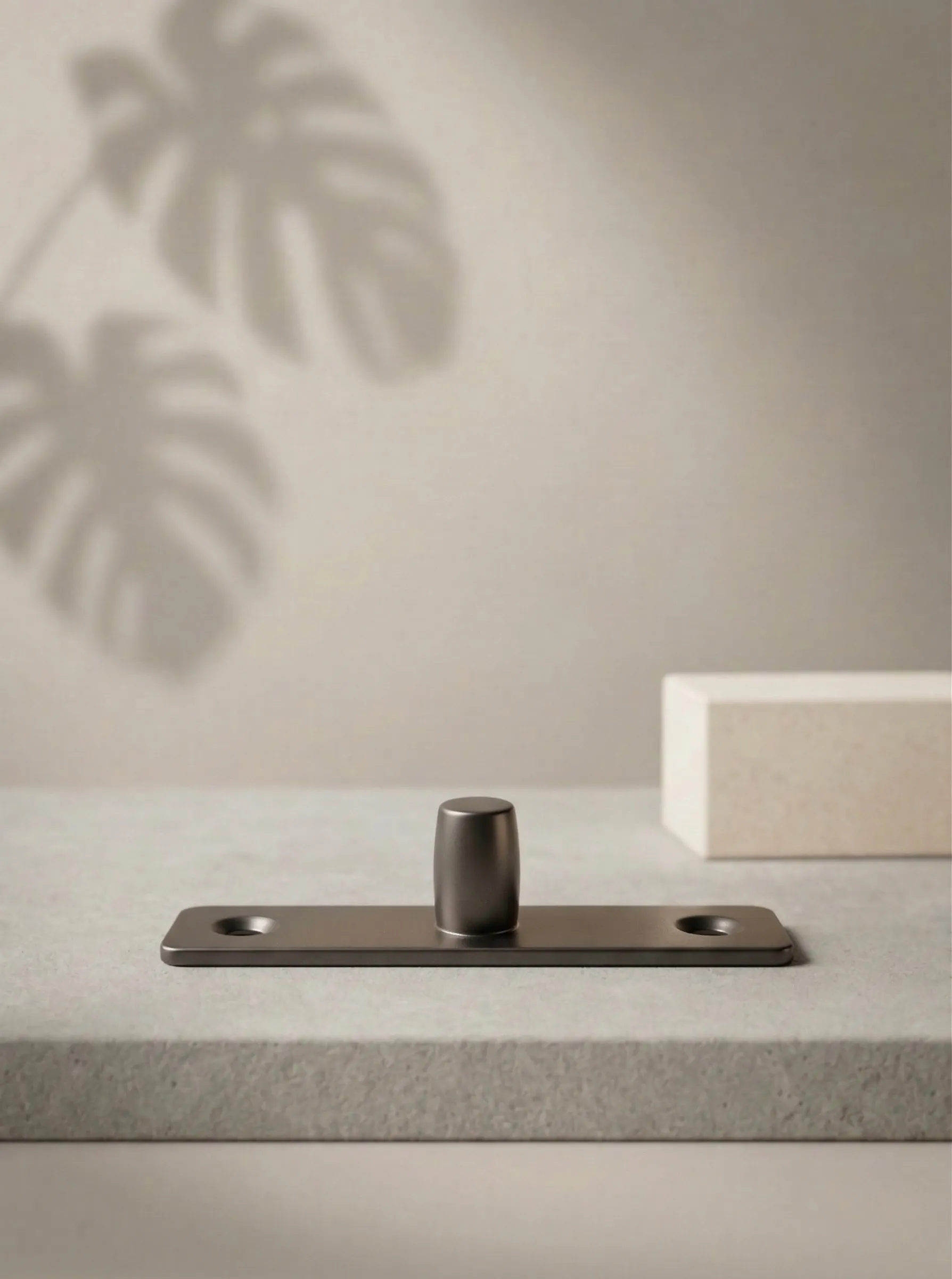 GLAXOR Ceiling Mount Top Pivot